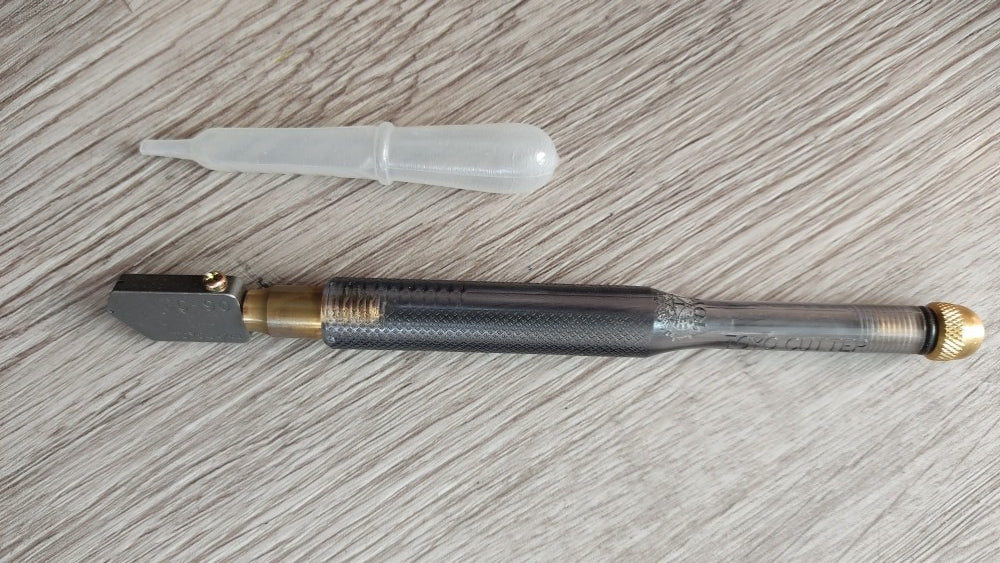 Cortavidrio Toyo TC 17